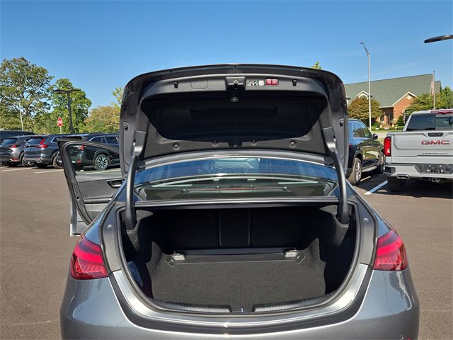Used 2024 Mercedes-Benz C 300 4MATIC Sedan image 32