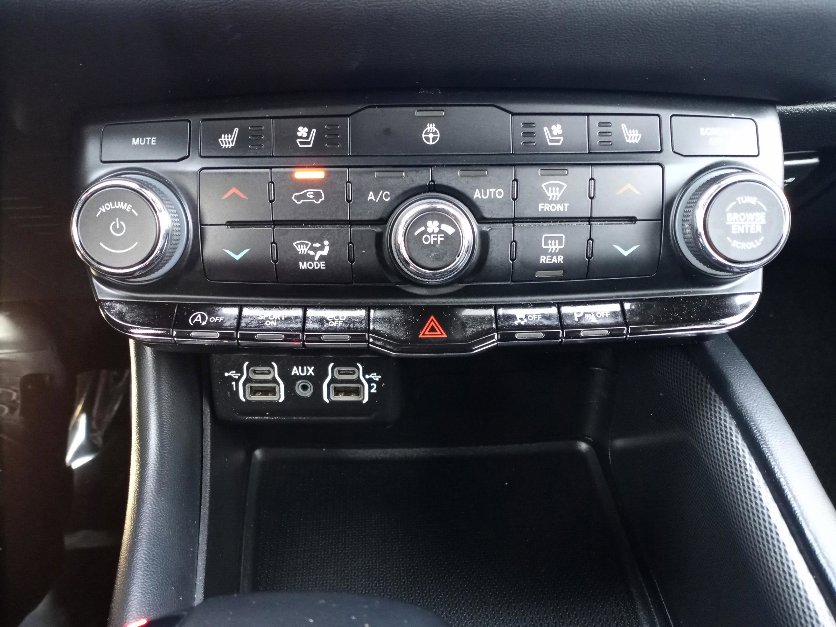 Used 2024 Dodge Durango GT image 21