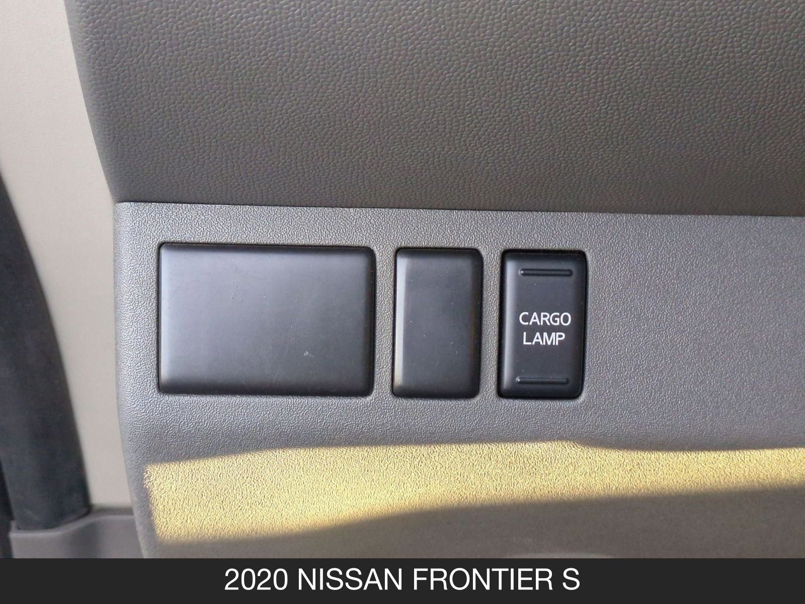Used 2020 Nissan Frontier S image 21