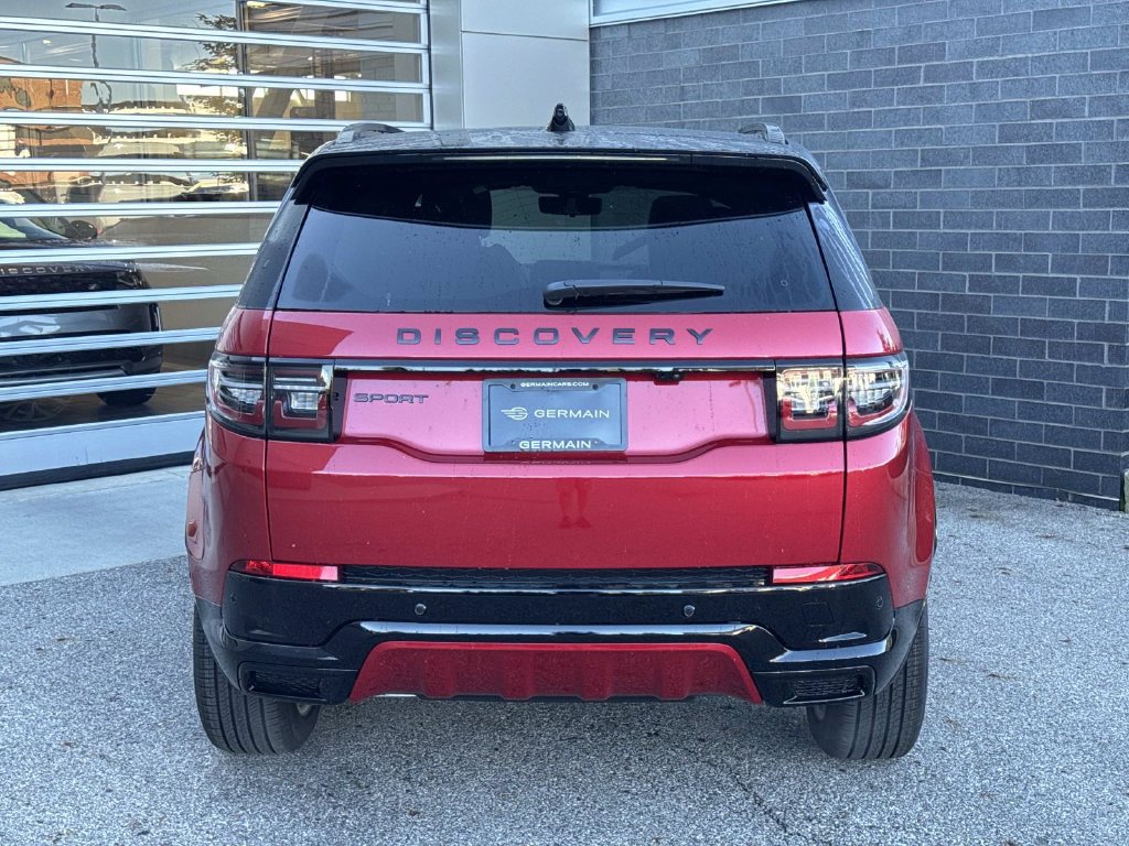 New 2026 Land Rover Discovery Sport Landmark AWD/4WD image 5