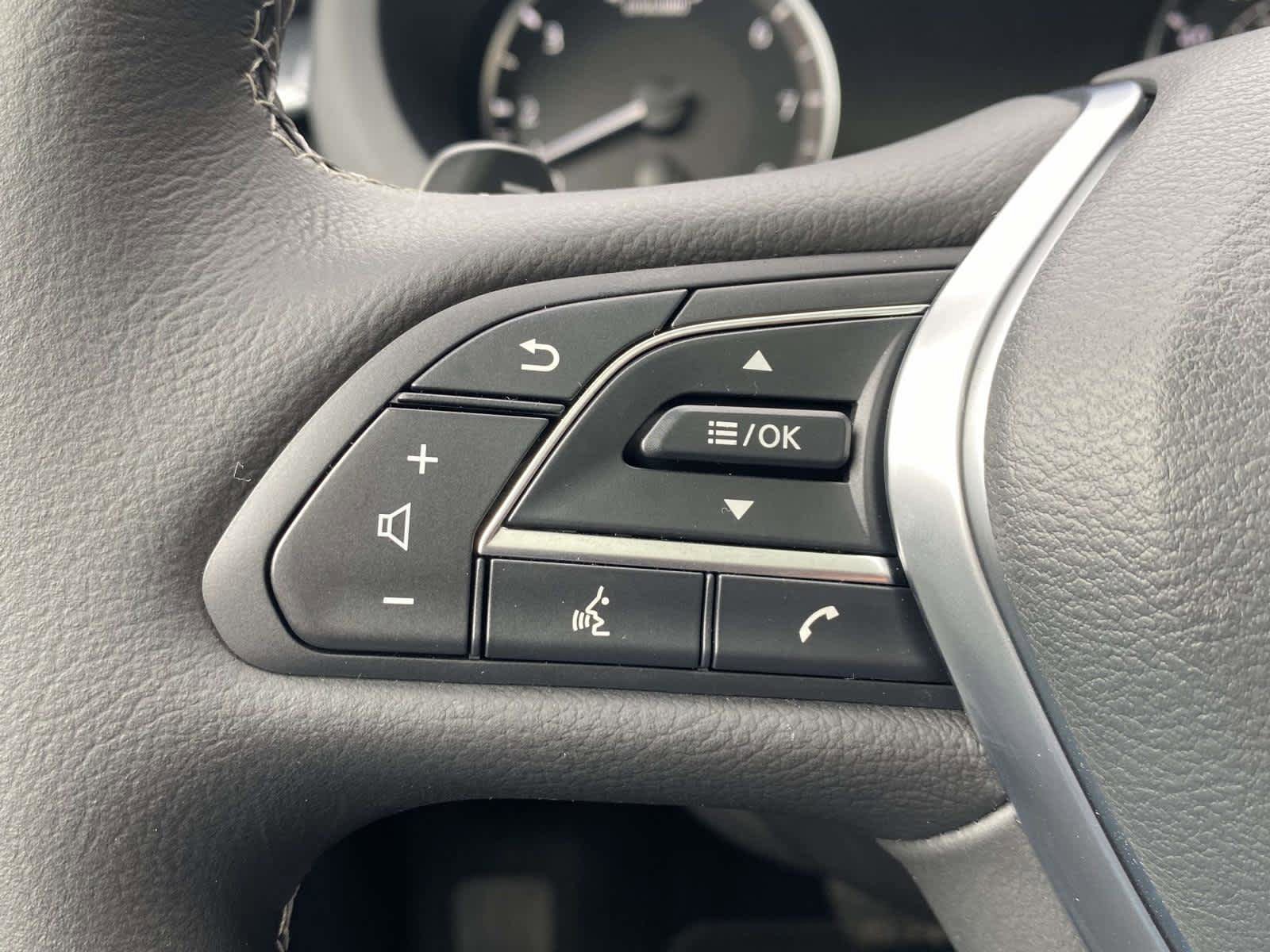 Used 2025 INFINITI QX50 Sport AWD/4WD image 14