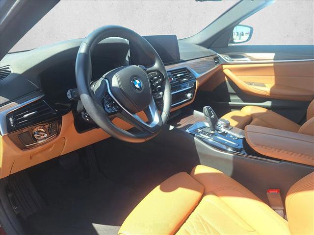 Used 2023 BMW 530i image 9
