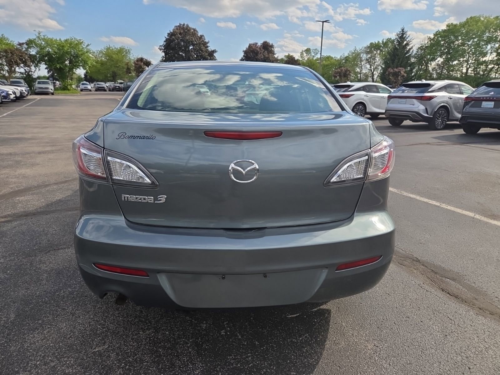 Used 2012 MAZDA MAZDA3 i Sport FWD image 9