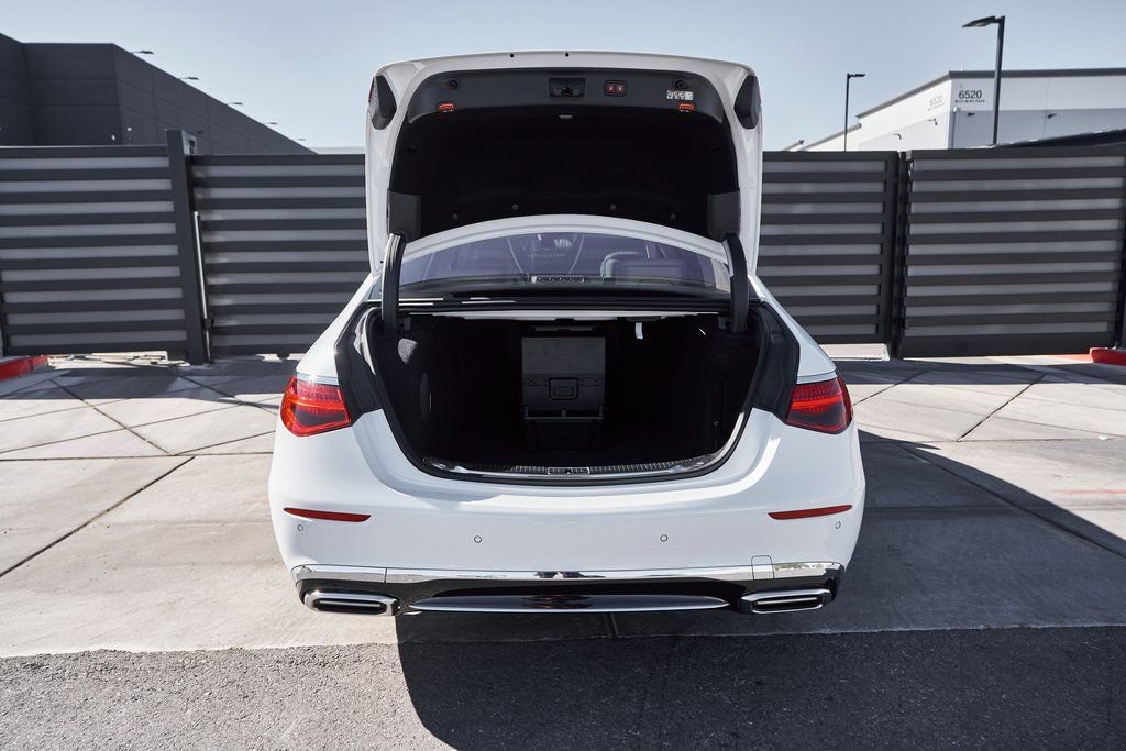 Used 2025 Mercedes-Benz Maybach S 680 4MATIC image 18