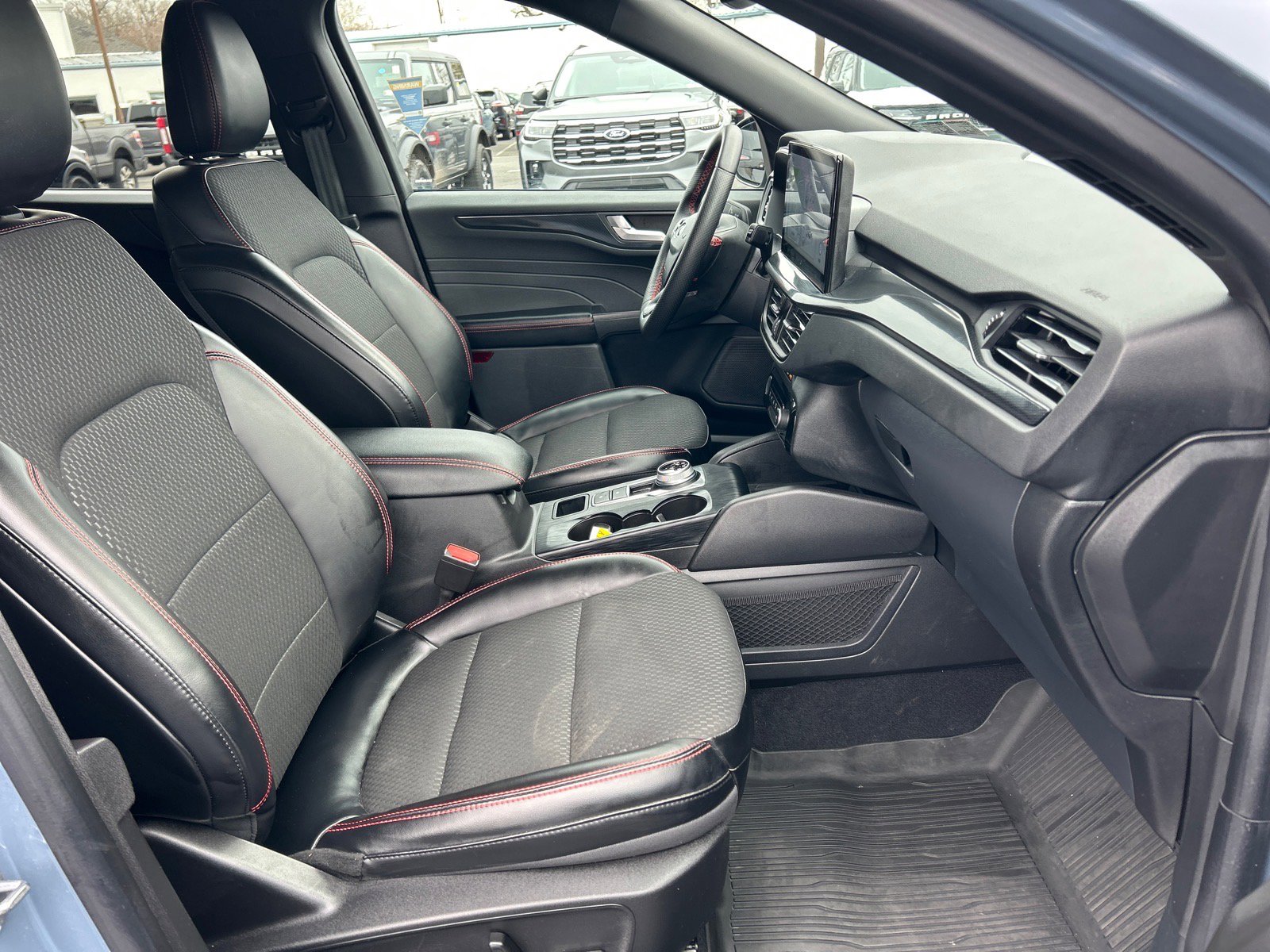 Certified 2023 Ford Escape ST-Line Elite AWD/4WD image 15