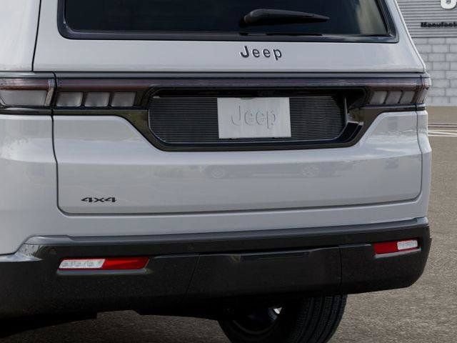 New 2026 Jeep Grand Wagoneer Summit w/ Premium Group III AWD/4WD image 13