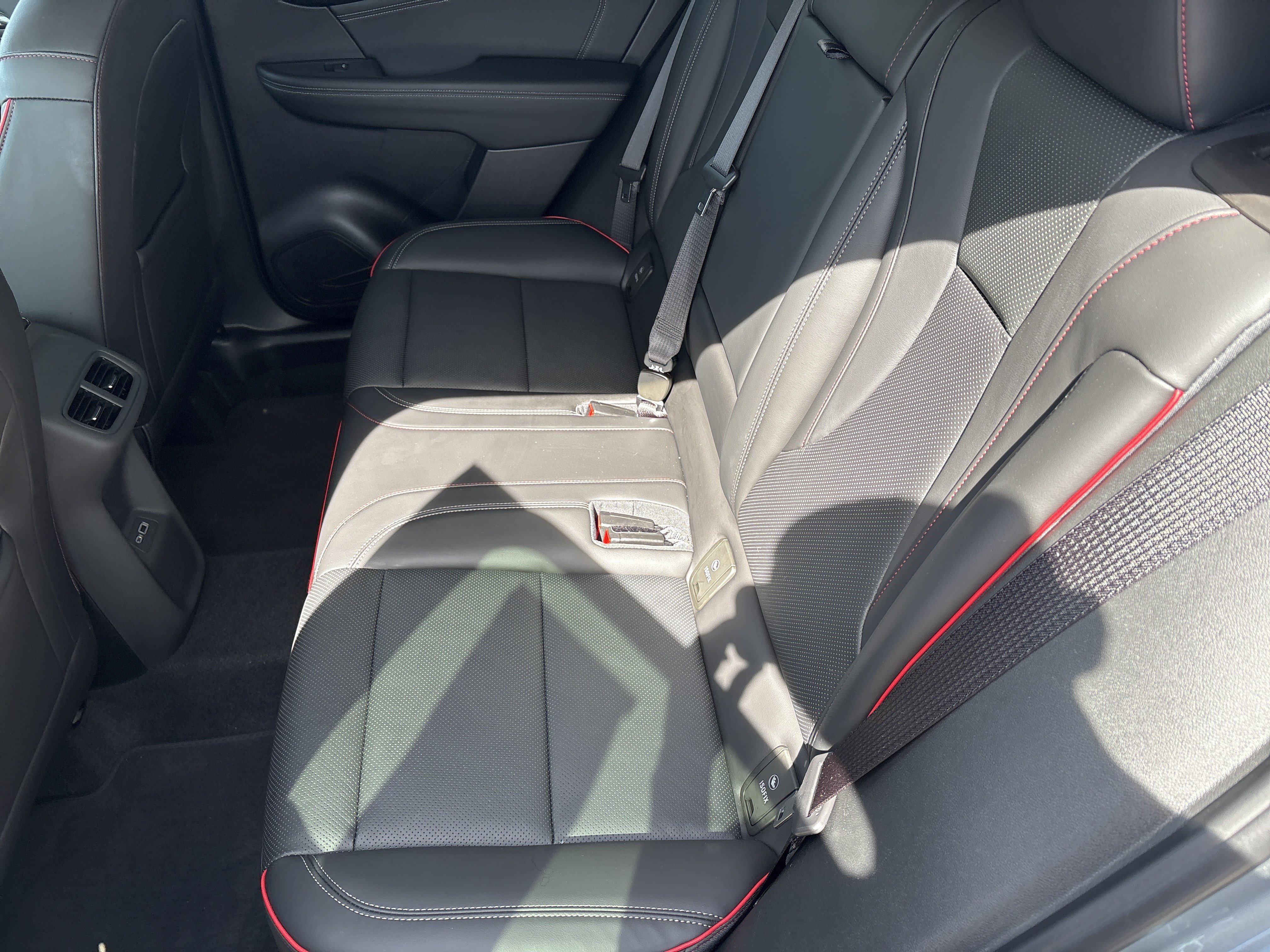 Used 2023 Buick Envision Essence w/ Technology Package I AWD/4WD image 17