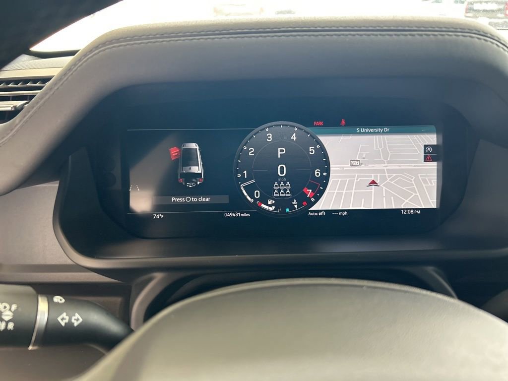 Used 2024 Land Rover Defender 130 X-Dynamic SE image 52