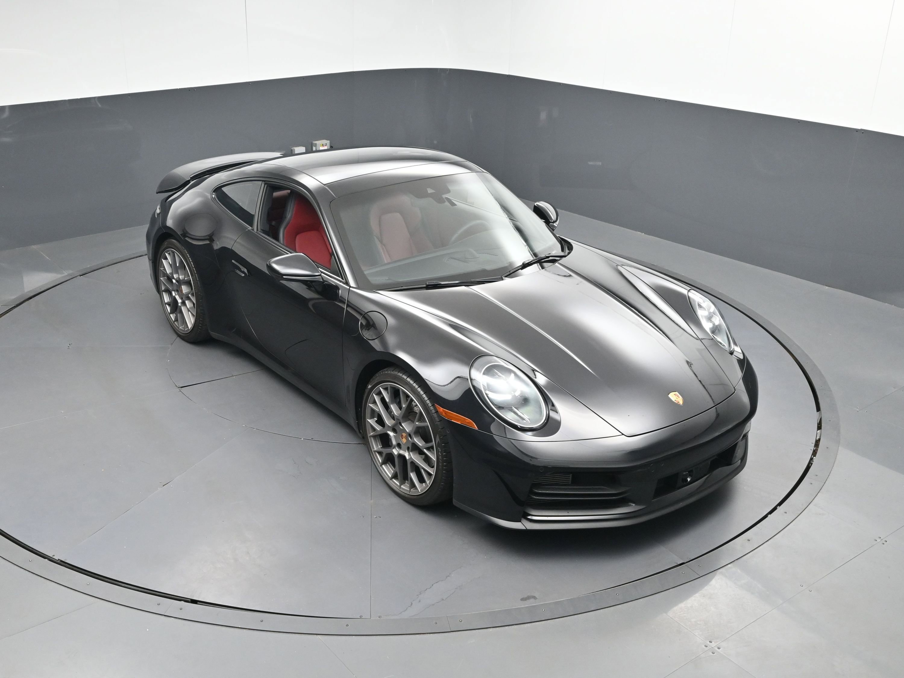 Certified 2025 Porsche 911 Carrera image 41