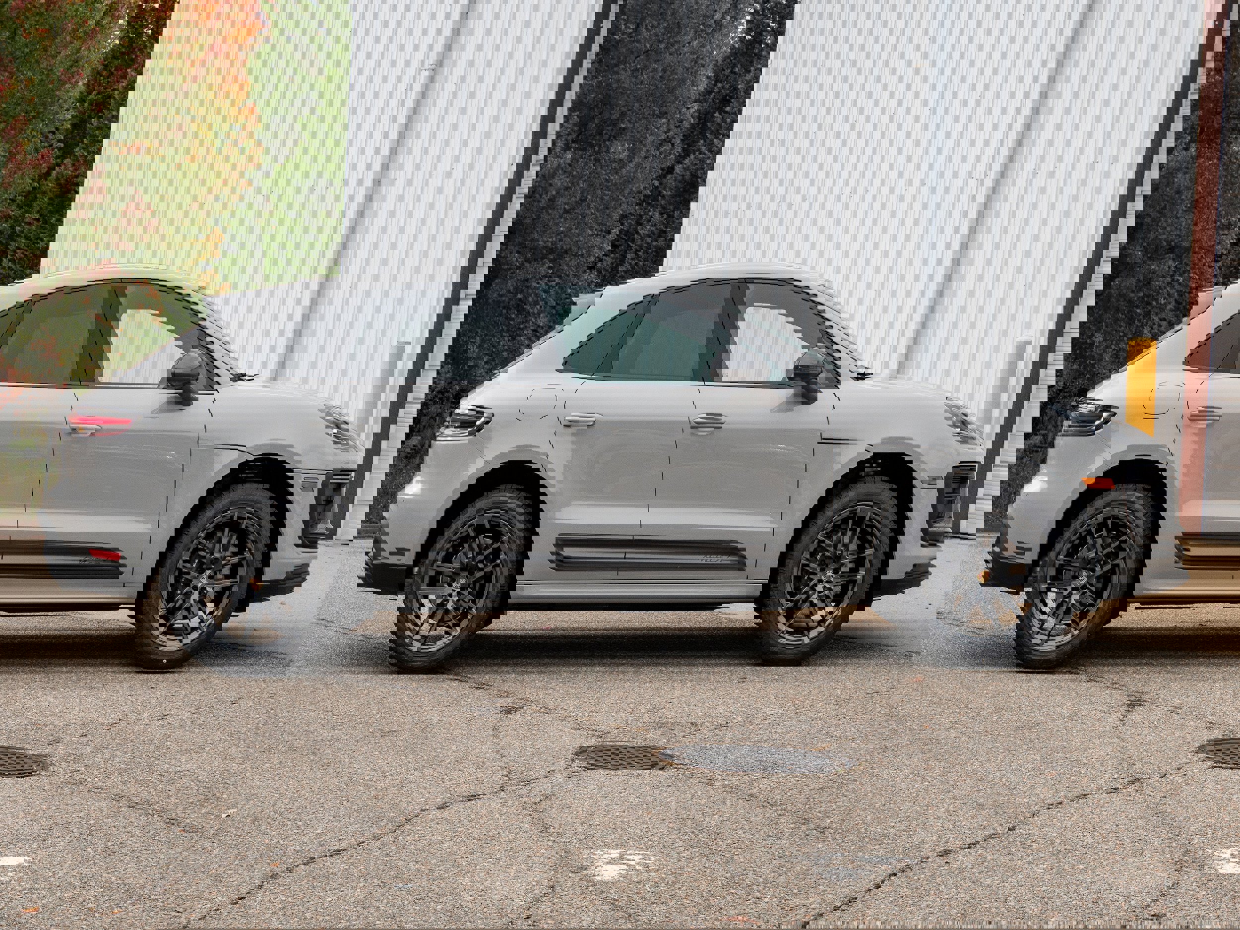 New 2026 Porsche Macan Turbo image 8