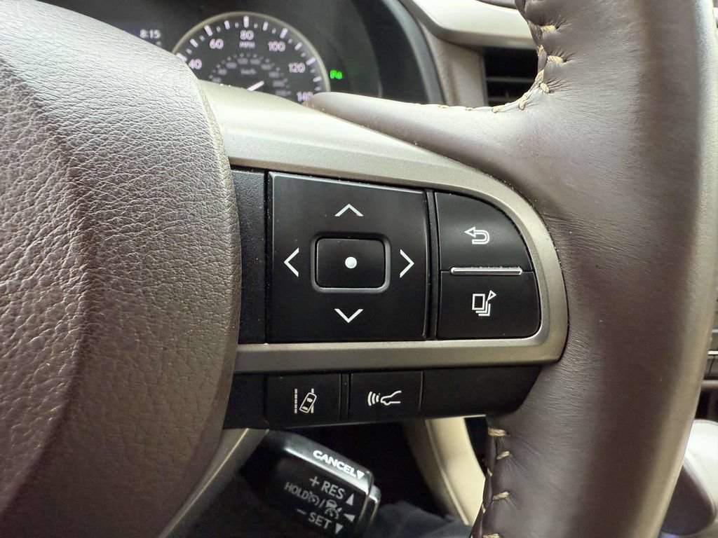 Used 2017 Lexus RX 450h AWD w/ Luxury Package image 21