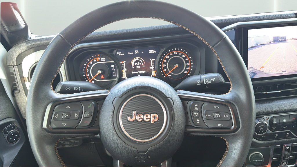 Used 2024 Jeep Gladiator Sport AWD/4WD image 25
