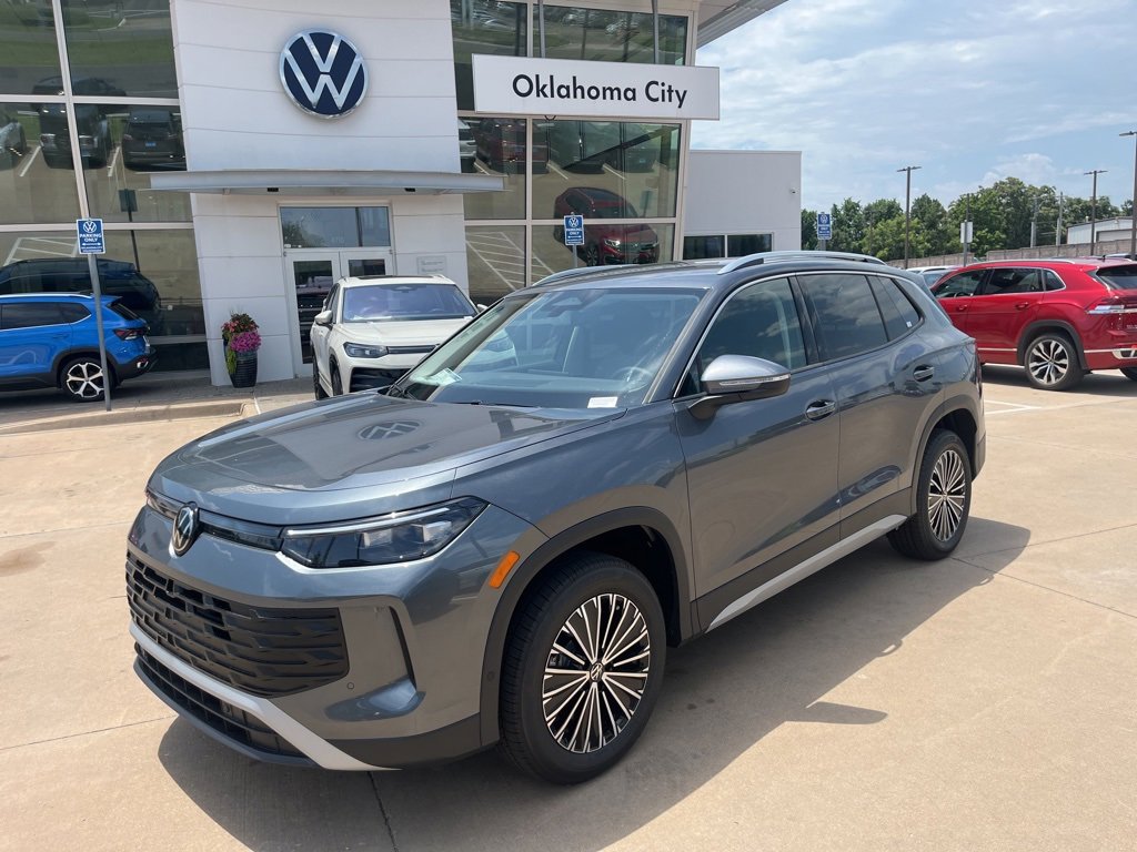New 2025 Volkswagen Tiguan S