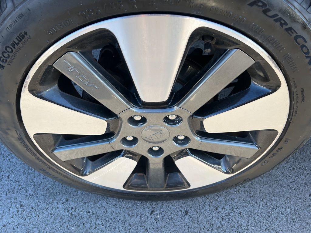 Used 2015 Kia Soul ! w/ Sun & Sound Package image 40