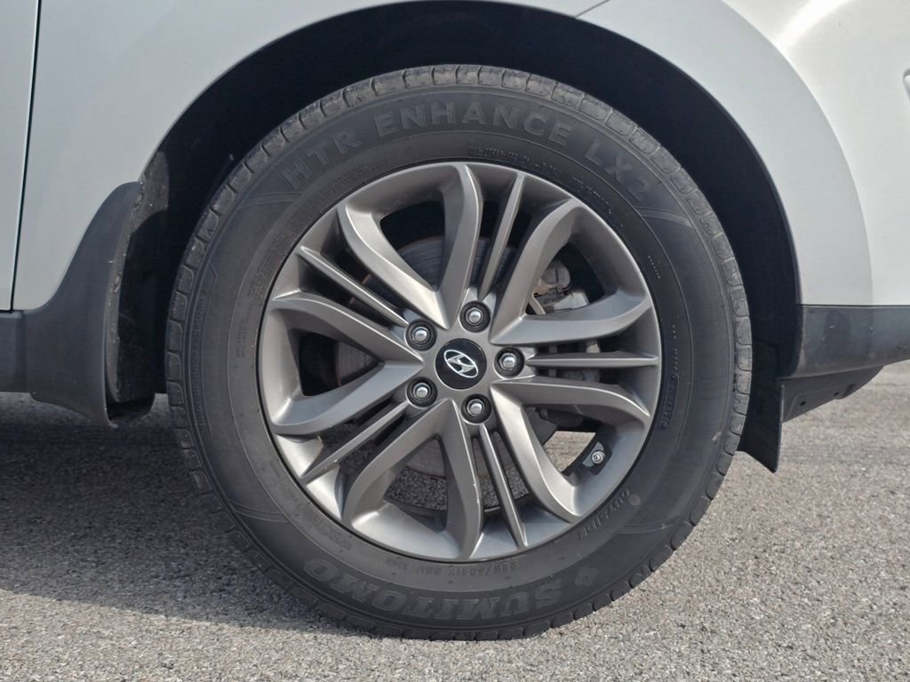 Used 2015 Hyundai Tucson GLS w/ Option Group 02 FWD image 36