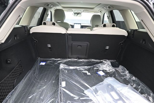 New 2026 Volvo XC60 B5 Ultra w/ Climate Package AWD/4WD image 33