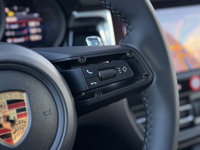 New 2026 Porsche Macan image 24