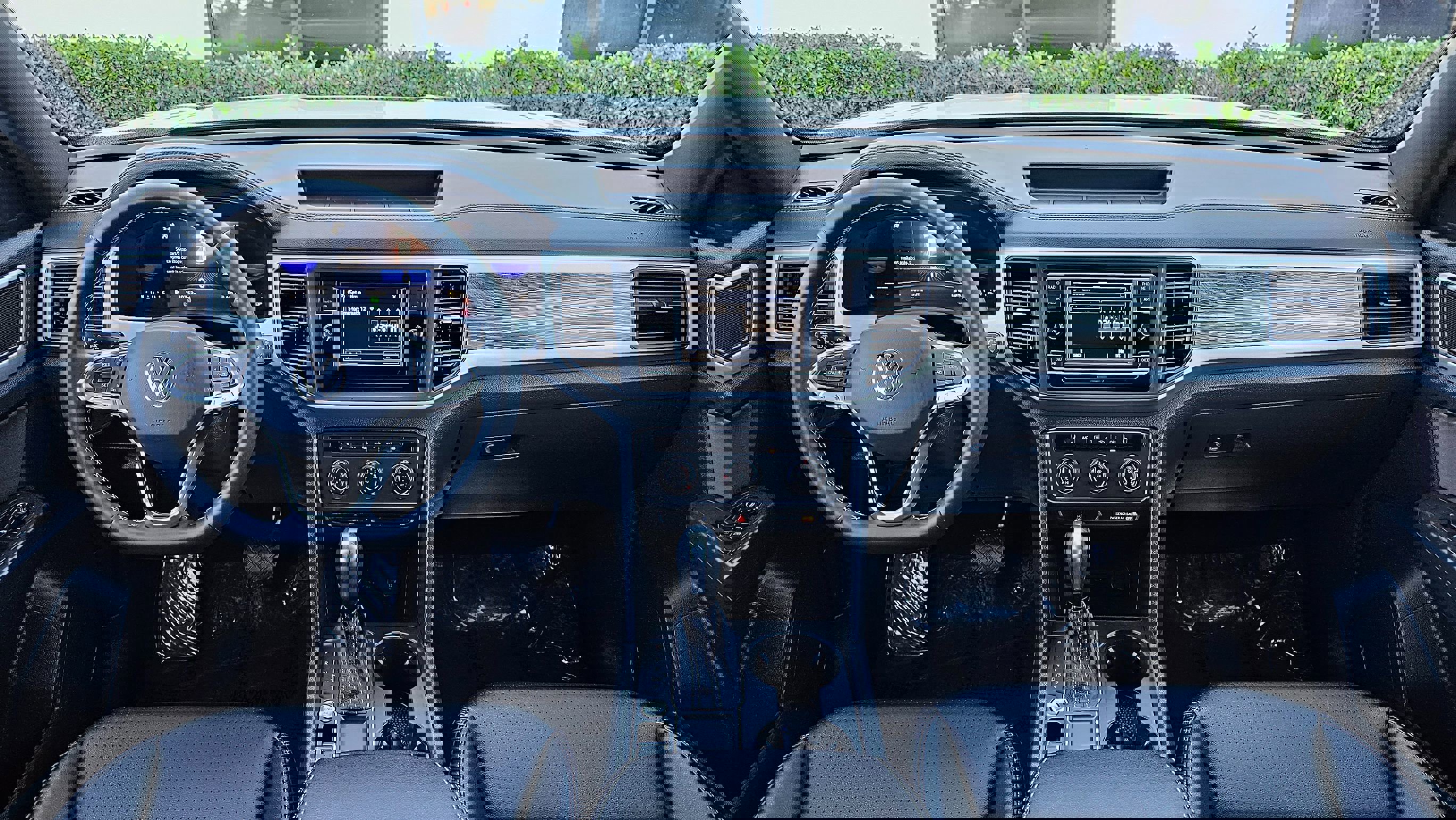 Used 2023 Volkswagen Atlas Cross Sport SE image 21