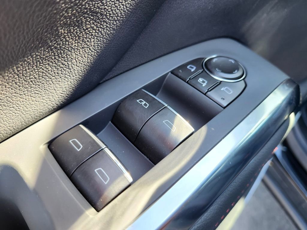 New 2026 Chevrolet Traverse RS w/ LPO, Floor Liner Package image 17