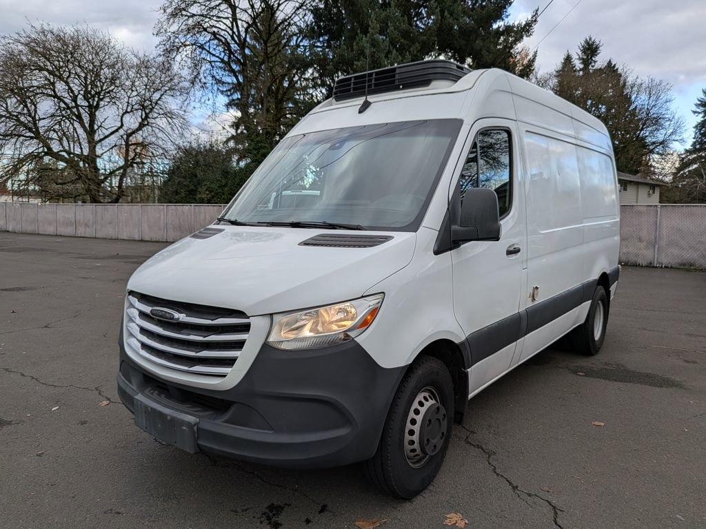 Used 2019 Freightliner Sprinter 2500 image 3
