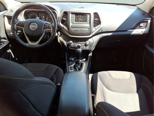 Used 2016 Jeep Cherokee Latitude image 21