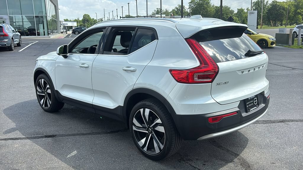 Certified 2024 Volvo XC40 B5 Plus w/ Protection Package Premier AWD/4WD image 4