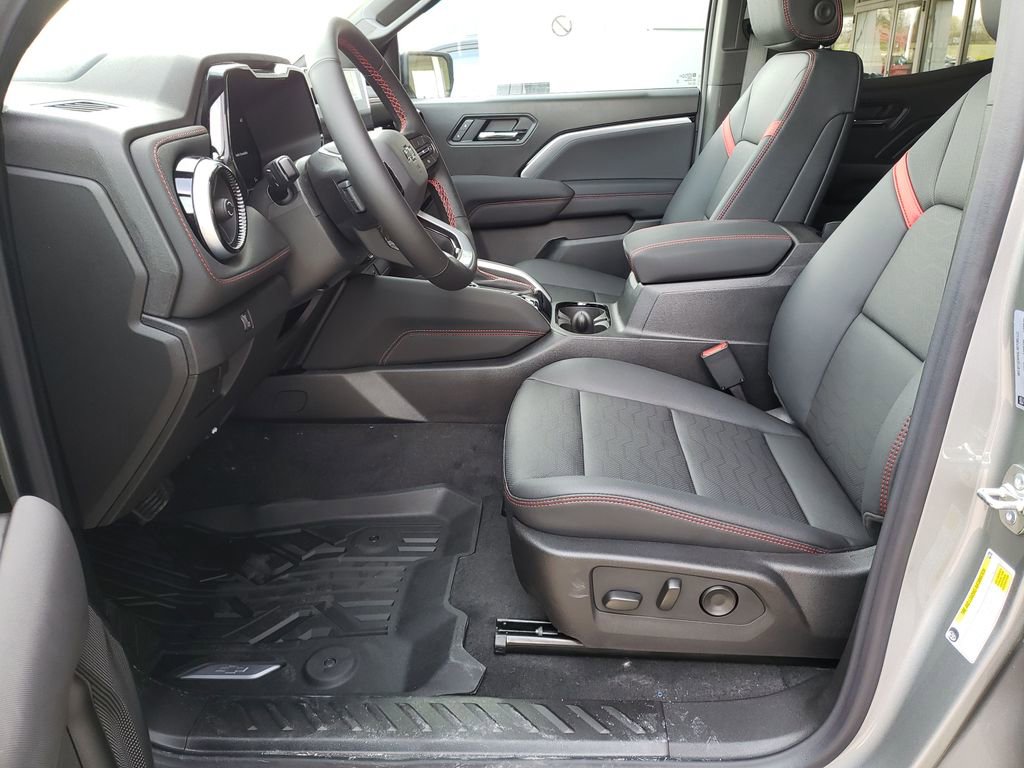 New 2026 Chevrolet Colorado Z71 w/ Technology Package image 14