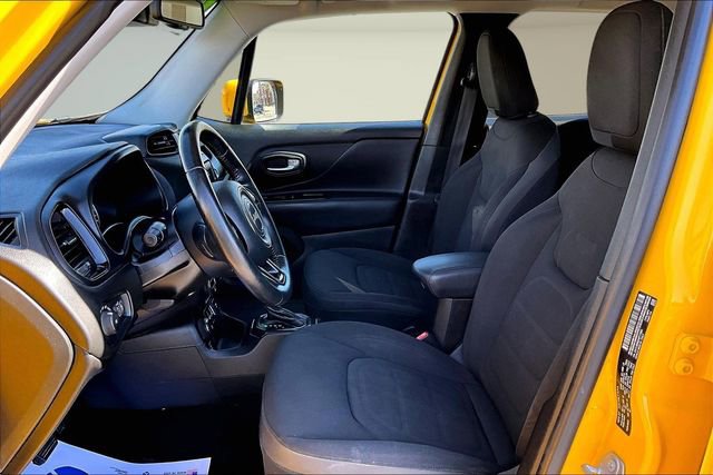 Used 2017 Jeep Renegade Altitude image 21