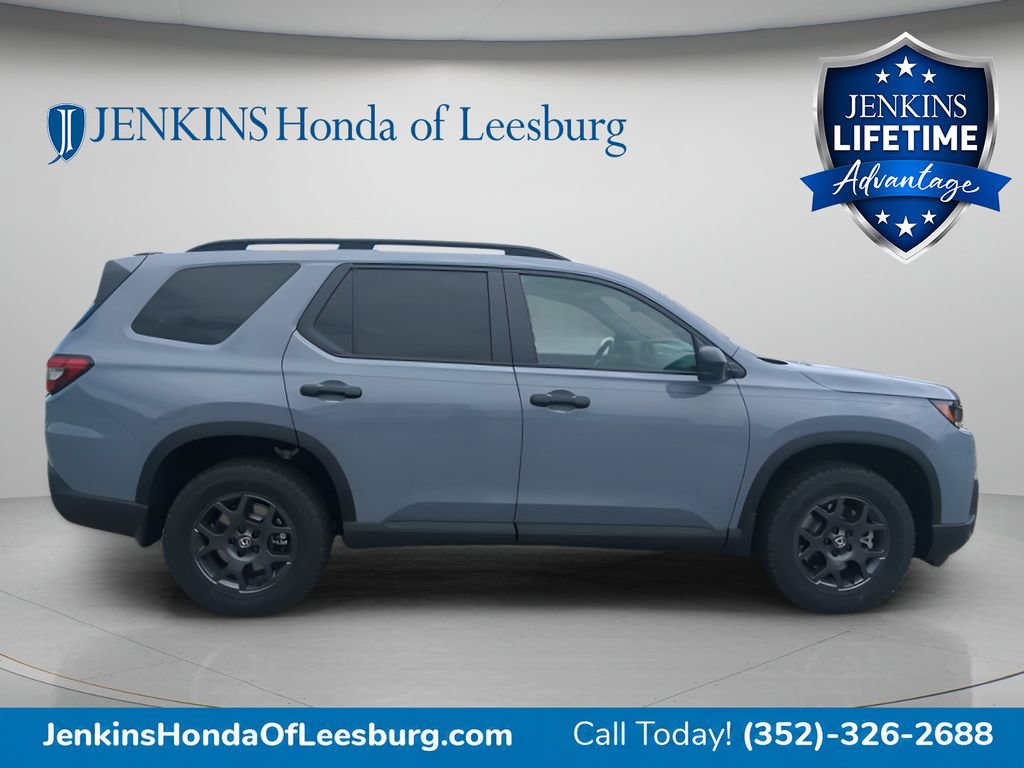 New 2026 Honda Pilot TrailSport image 3