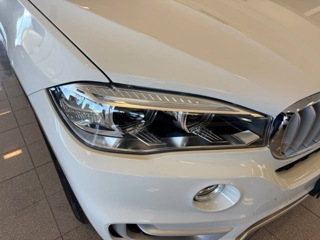 Used 2018 BMW X5 xDrive35i AWD/4WD image 11