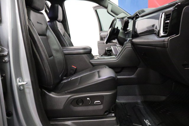 Used 2023 GMC Sierra 1500 Denali w/ Denali Reserve Package AWD/4WD image 8