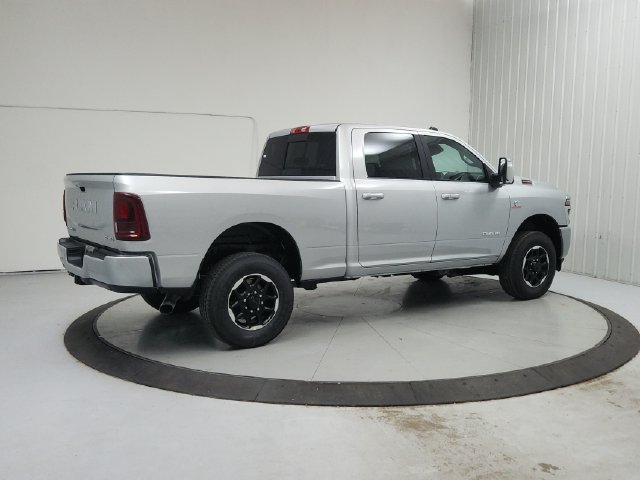 New 2026 RAM 2500 Laramie AWD/4WD image 8