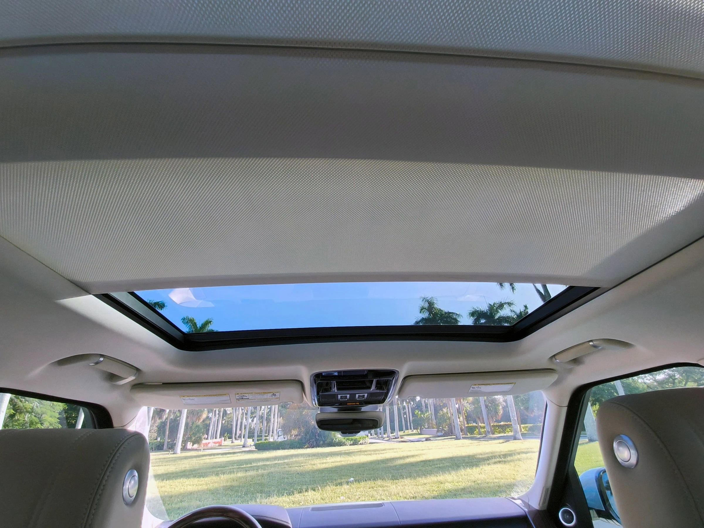 Used 2017 Land Rover Range Rover Supercharged image 21