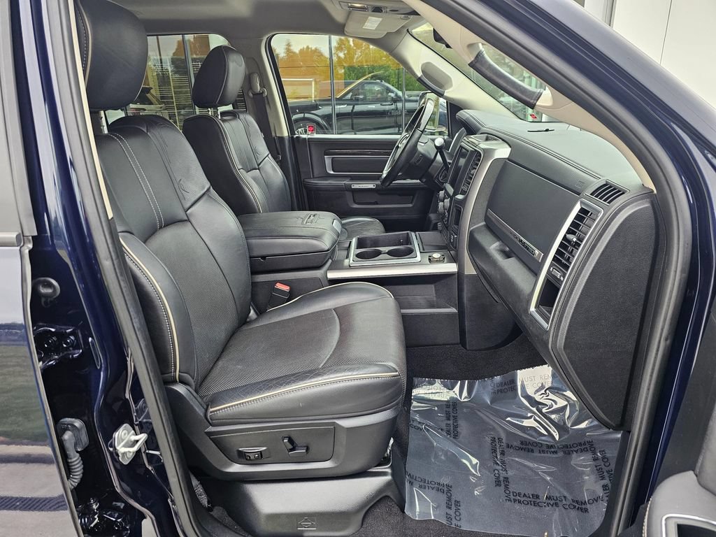 Used 2015 RAM 3500 Laramie Longhorn AWD/4WD image 11