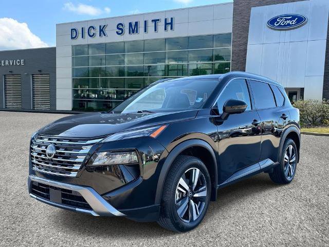 Used 2024 Nissan Rogue SL w/ SL Premium Package image 3