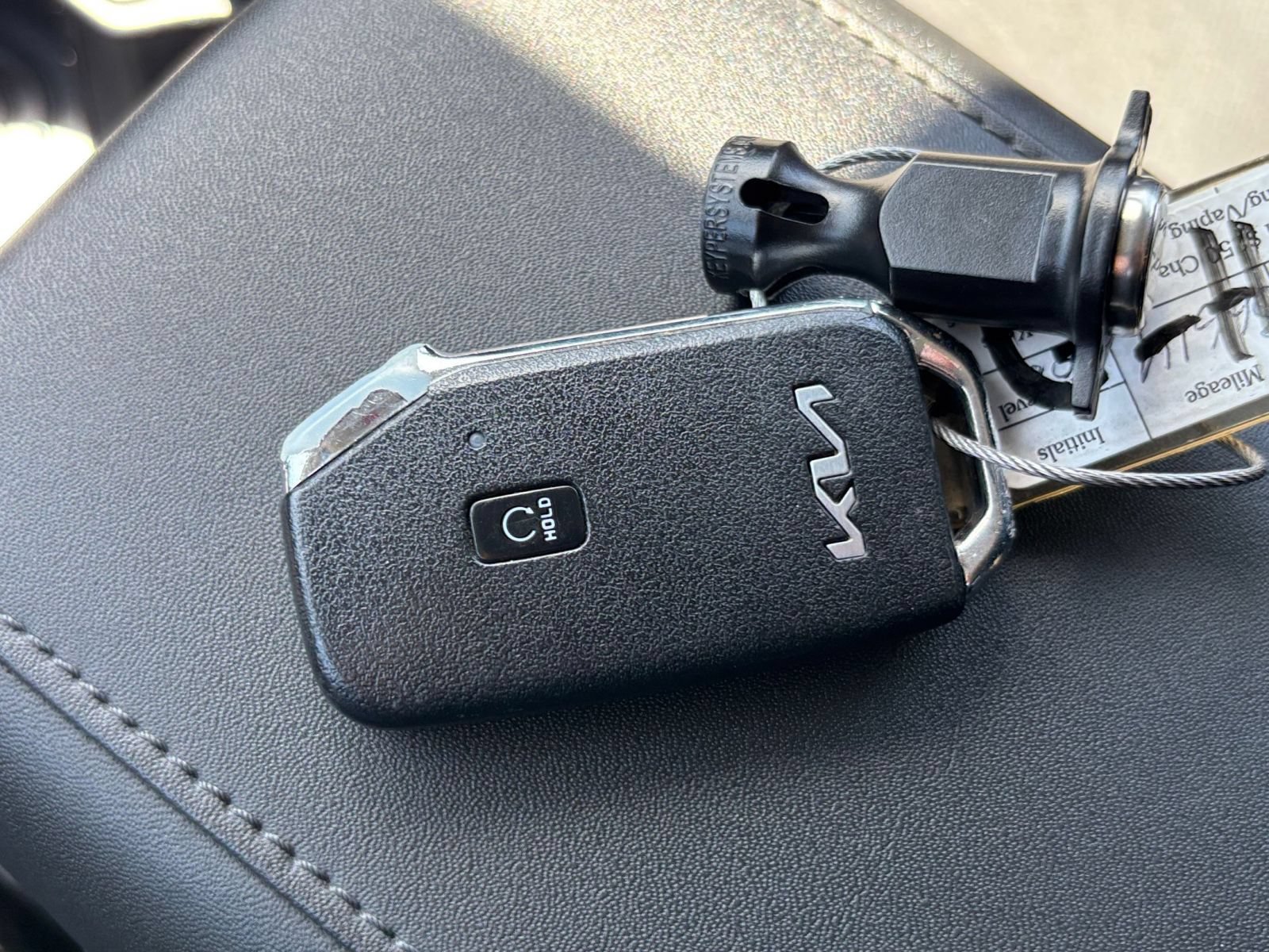 Used 2024 Kia Niro Wind FWD image 32