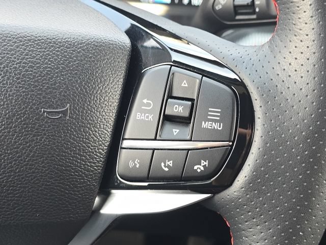Used 2025 Ford Explorer ST-Line w/ ST-Line Street Pack AWD/4WD image 43