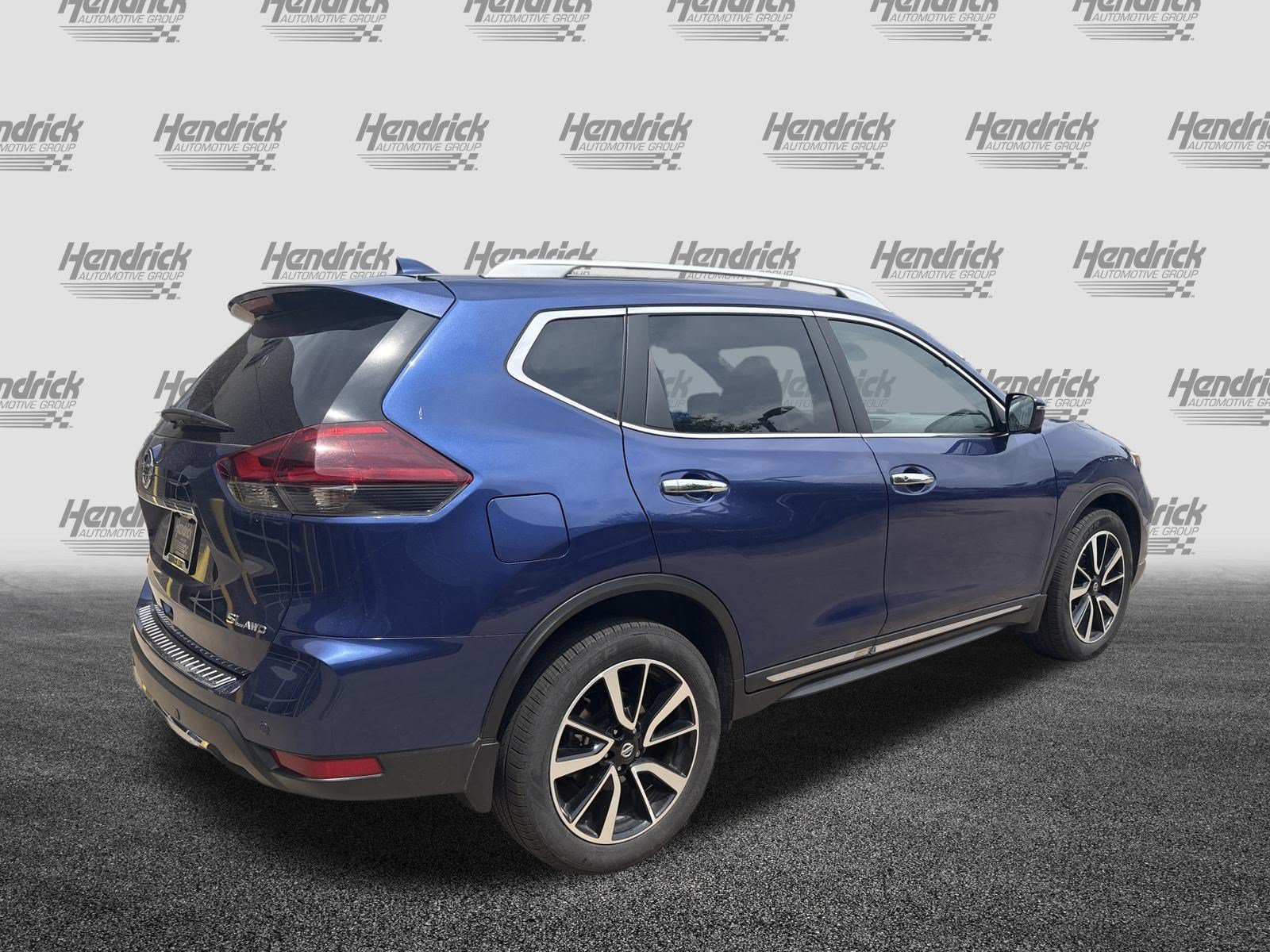 Used 2019 Nissan Rogue SL w/ Premium Package AWD/4WD image 10
