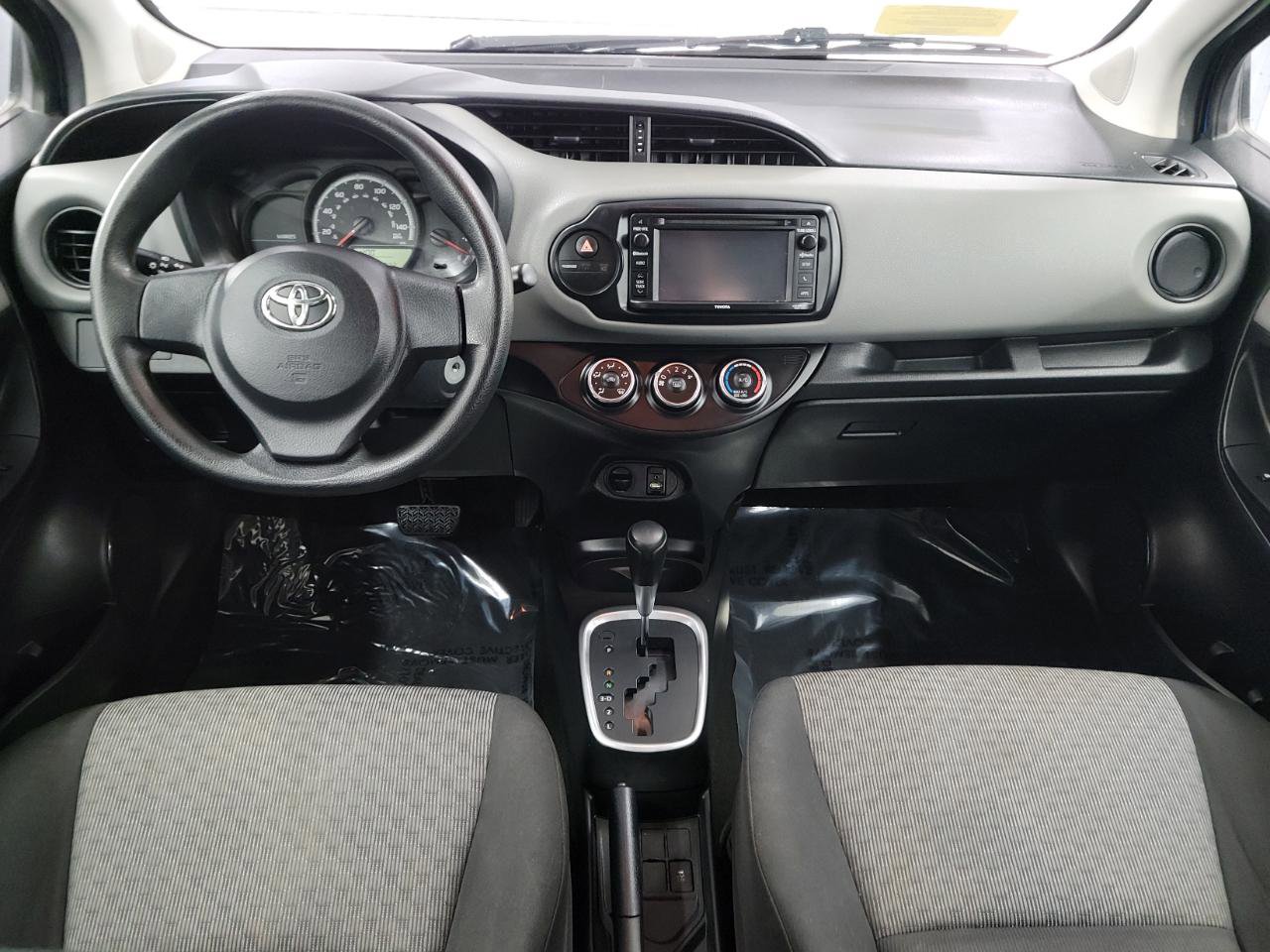 Used 2016 Toyota Yaris L FWD image 15