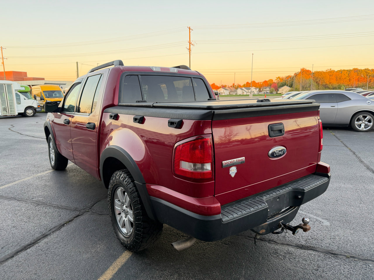 Used 2010 Ford Explorer Sport Trac XLT image 5