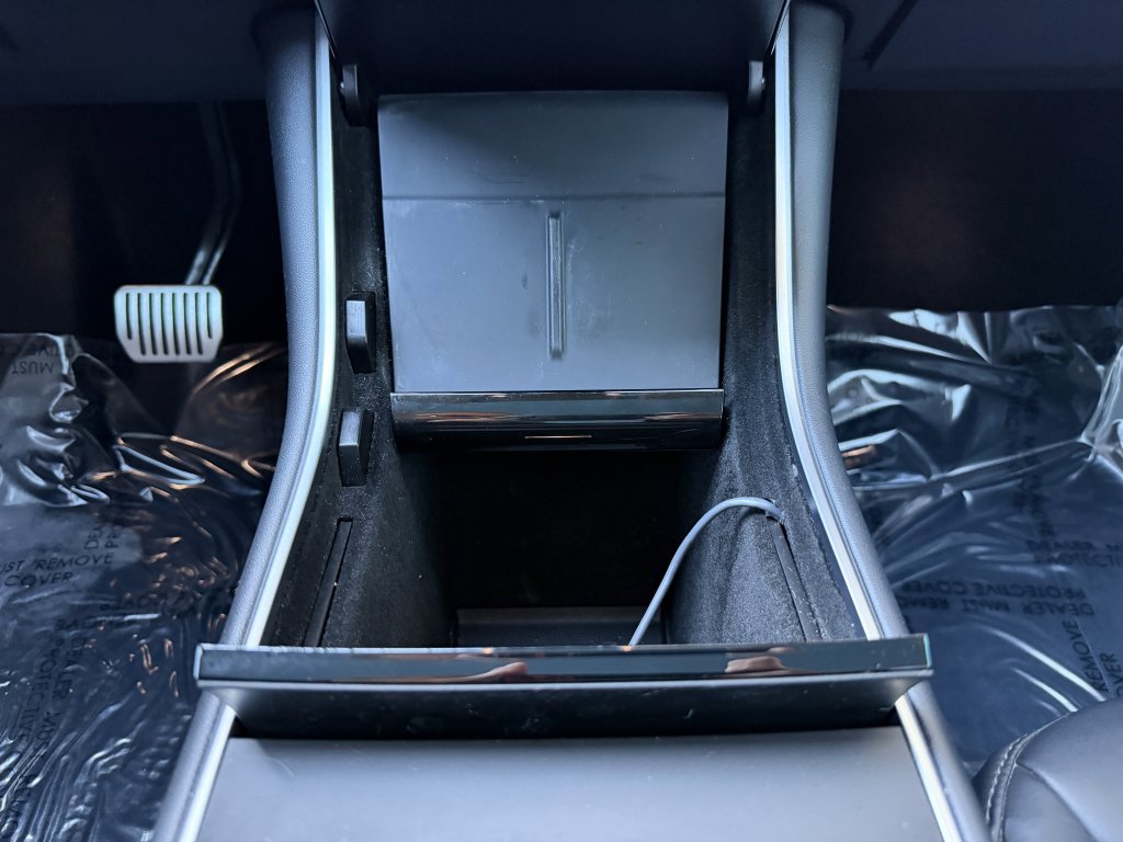 Used 2020 Tesla Model Y Long Range image 26