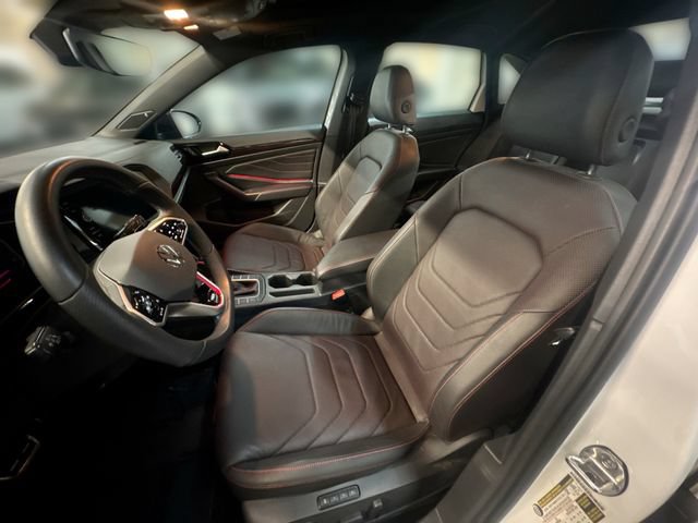 Certified 2023 Volkswagen Jetta GLI Autobahn w/ GLI Black Package FWD image 14