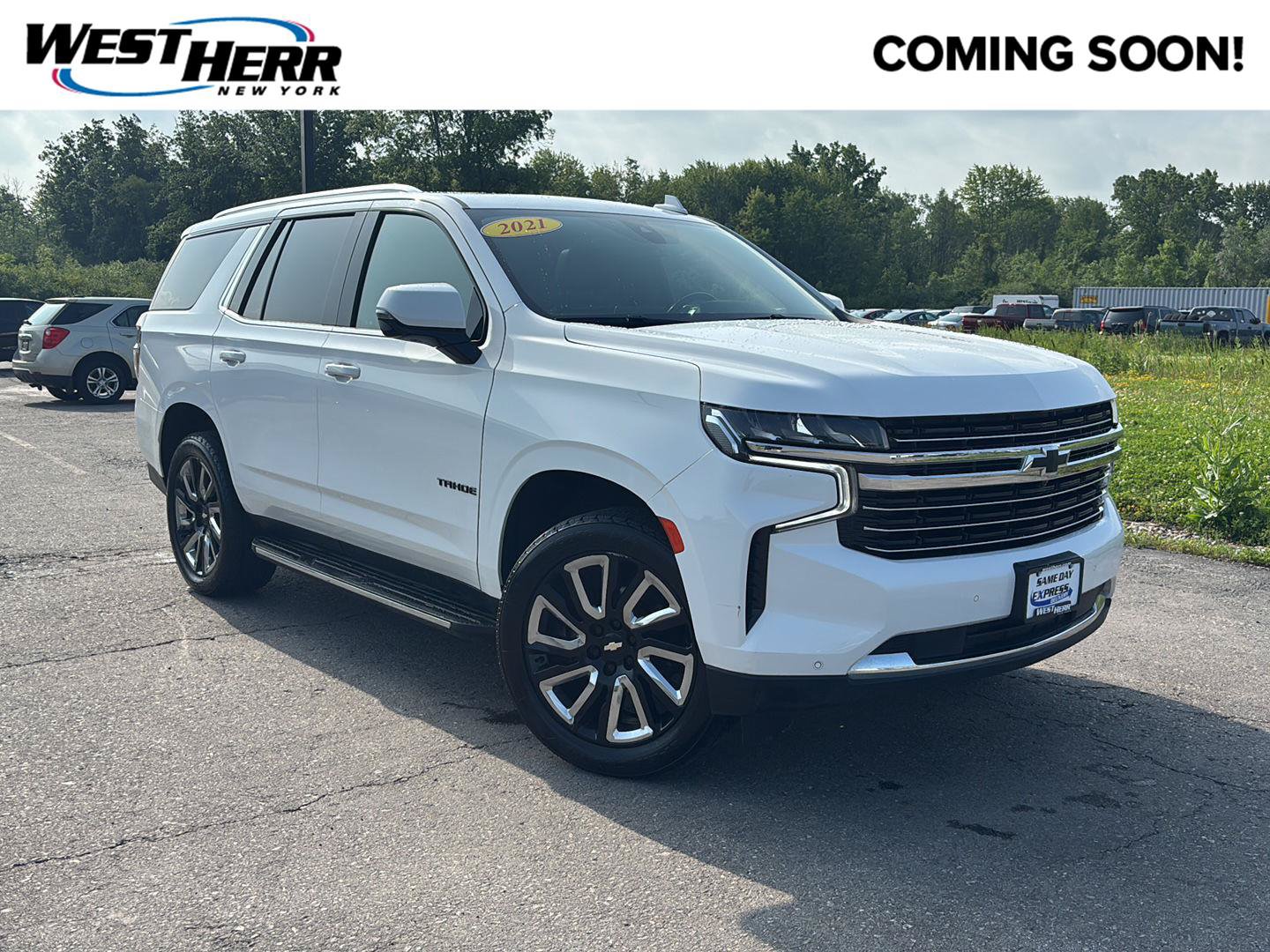 Used 2021 Chevrolet Tahoe LT w/ LT Signature Package AWD/4WD image 1