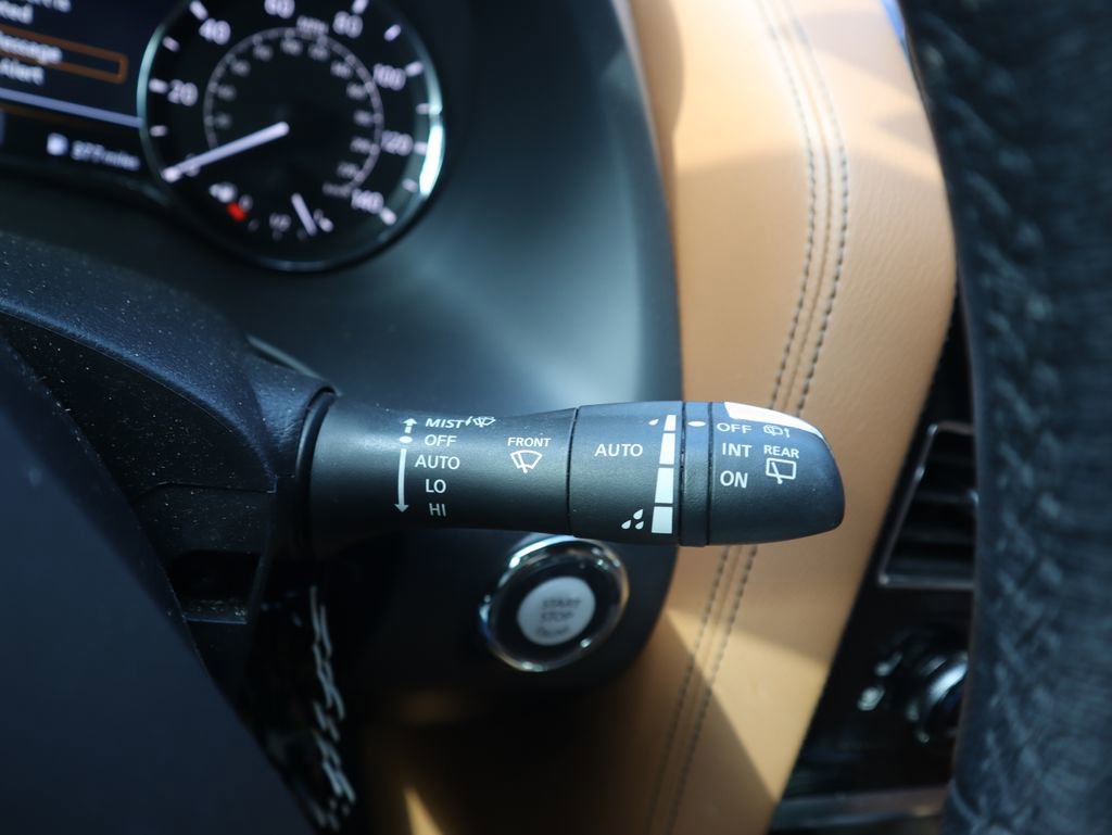 Used 2024 INFINITI QX80 Sensory image 22