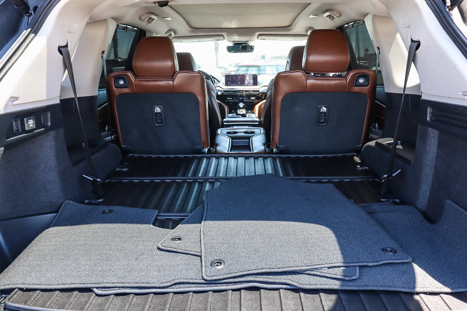 Used 2024 Acura MDX FWD w/ Technology Package image 16