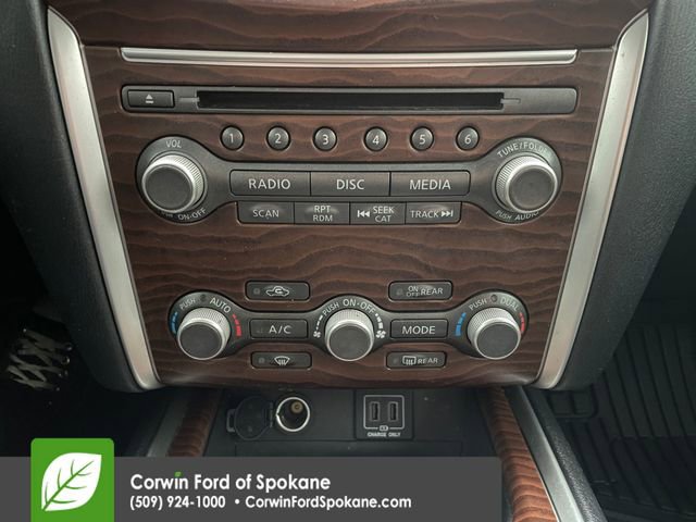 Used 2018 Nissan Pathfinder Platinum image 34