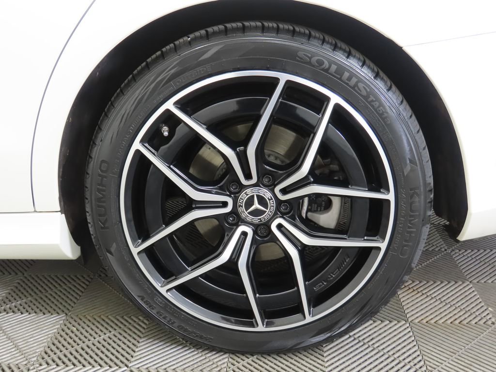 Used 2023 Mercedes-Benz E 350 Sedan image 30