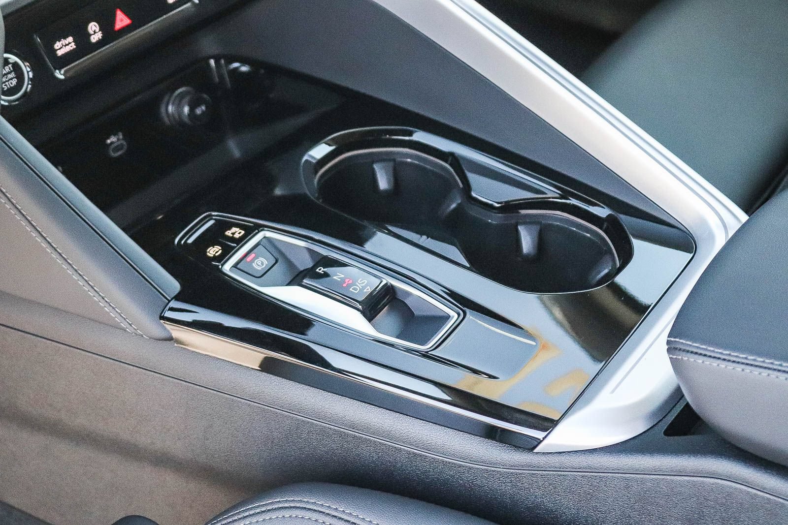 Certified 2025 Audi Q5 Premium AWD/4WD image 21