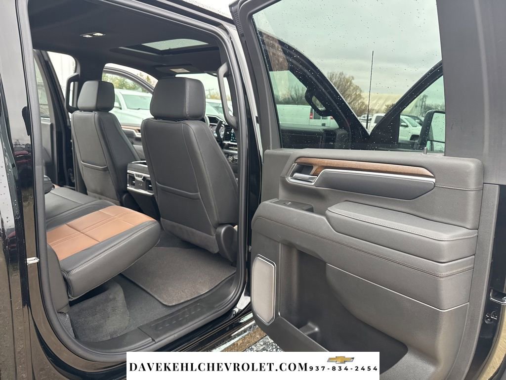 Used 2025 Chevrolet Silverado 2500 High Country w/ High Country Premium Package image 25