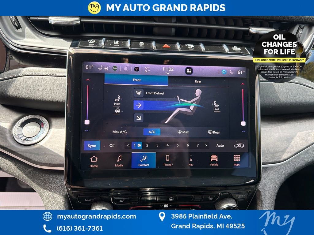 Used 2023 Jeep Grand Cherokee L Limited AWD/4WD image 20